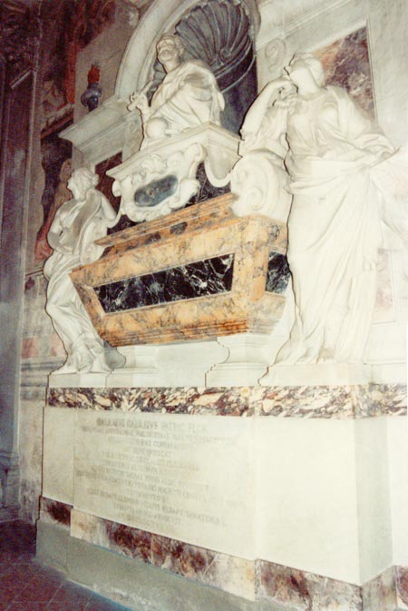 Galileo'sTomb Sta Croce