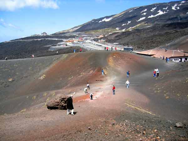 Ski Lifts On Mt Etna -050105-1005a