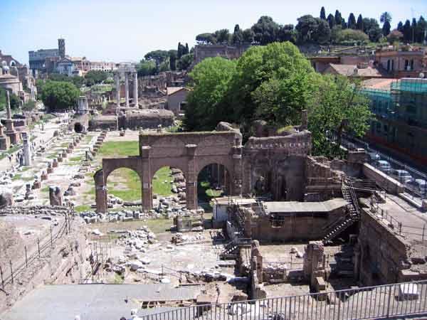 Basilica Julia-050205-203p