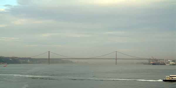 4-25-Bridge-042005-739a